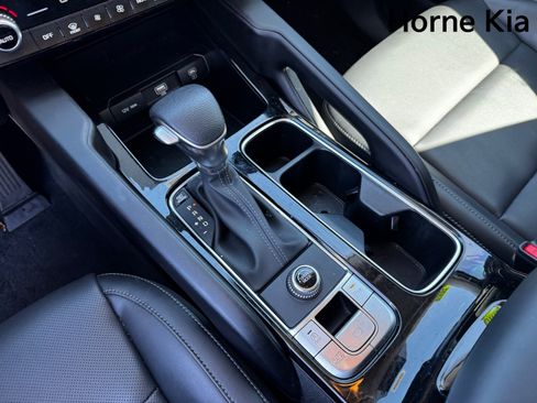 New 2025 Kia Telluride LX image 17