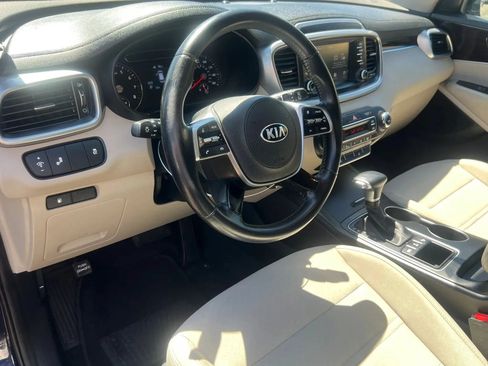 Used 2020 Kia Sorento LX w/ LX I4 Convenience Package AWD/4WD image 14