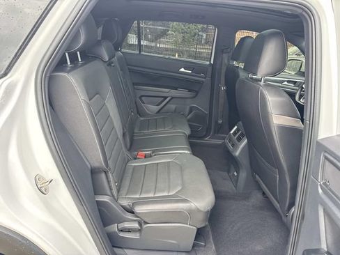 Used 2020 Volkswagen Atlas Cross Sport SEL Premium R-Line AWD/4WD image 9