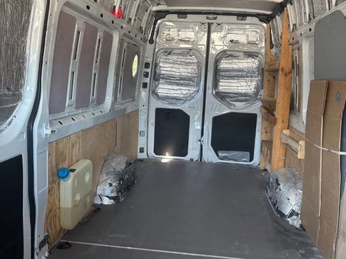 Used 2022 Mercedes-Benz Sprinter 2500 image 16