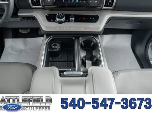 New 2026 Ford Expedition Max Active AWD/4WD image 36