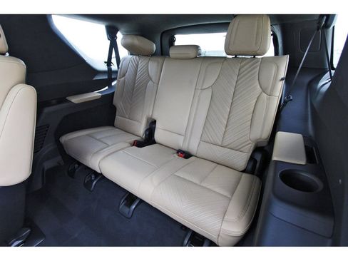 Certified 2026 Cadillac Escalade IQL Luxury AWD/4WD image 13