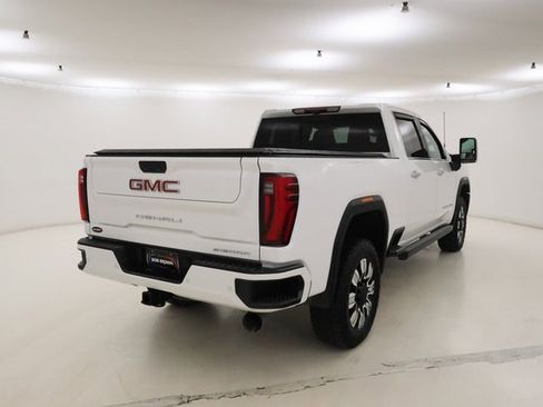 Used 2024 GMC Sierra 2500 Denali w/ Denali Reserve Package image 3