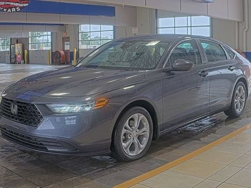 Used 2024 Honda Accord LX image 6