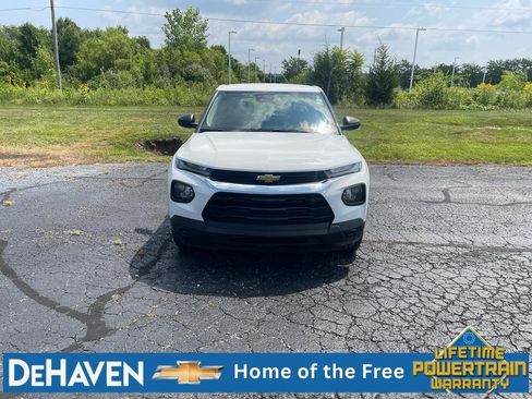Used 2023 Chevrolet TrailBlazer LS AWD/4WD image 9