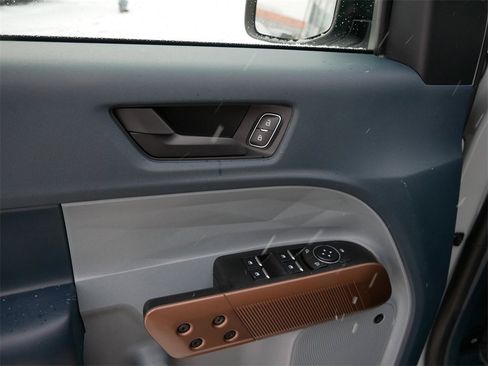 Certified 2023 Ford Maverick Lariat w/ Lariat Luxury Package image 17