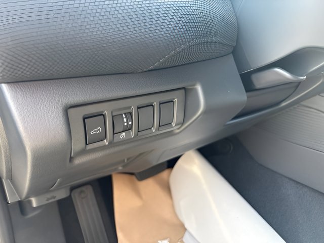 New 2026 Subaru Outback Limited AWD/4WD image 8