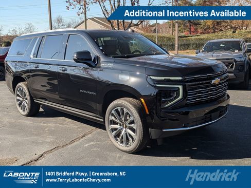 New 2026 Chevrolet Suburban High Country image 1
