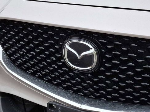 Used 2023 MAZDA CX-30 AWD 2.5 S w/ Premium Package image 38