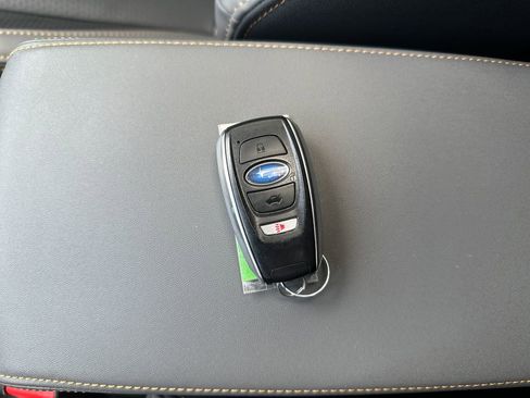 Used 2025 Subaru Crosstrek 2.5i Wilderness w/ Crosstrek Mirror Package AWD/4WD image 17