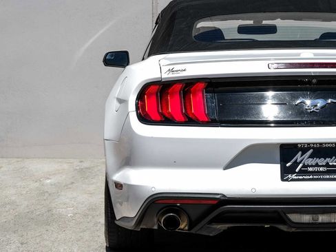 Used 2020 Ford Mustang Premium RWD image 46