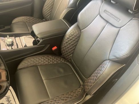 Used 2021 Jeep Grand Cherokee L Summit w/ Advanced Protech Group IV image 18