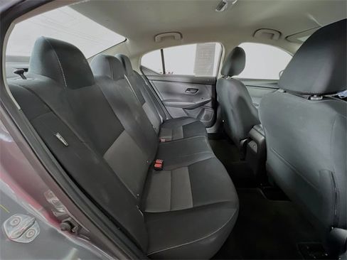 Used 2024 Nissan Sentra SV image 38