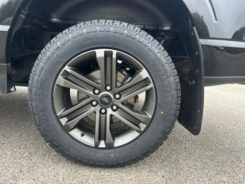 Used 2022 Ford F150 XLT w/ Equipment Group 302A High AWD/4WD image 4