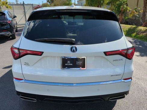 Certified 2022 Acura MDX SH-AWD w/ Technology Package image 5