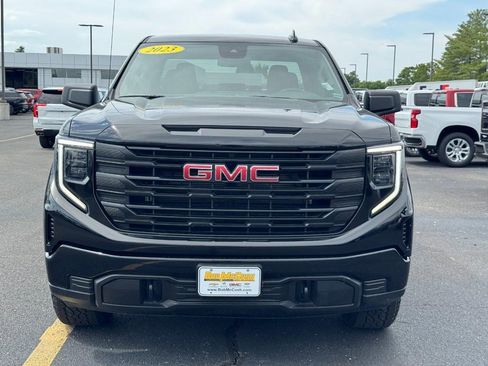 Certified 2023 GMC Sierra 1500 Pro w/ Graphite Edition AWD/4WD image 9