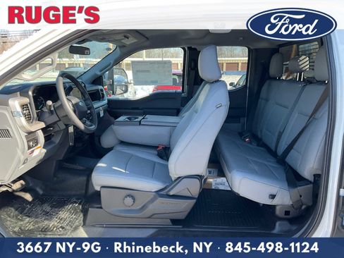 New 2026 Ford F550 4x4 SuperCab Super Duty image 11