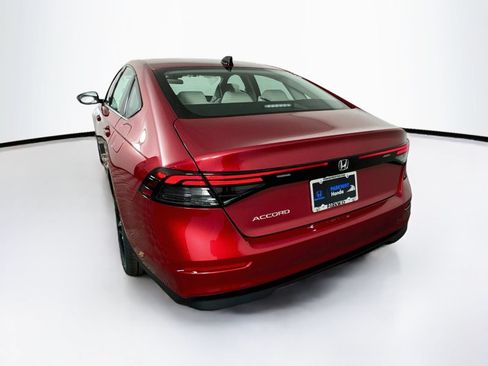 Used 2024 Honda Accord EX image 7