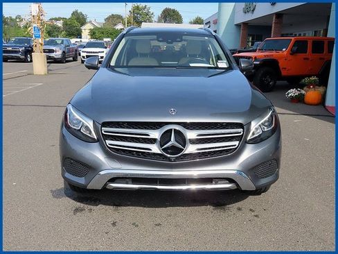 Used 2019 Mercedes-Benz GLC 300 GLC 300 image 3