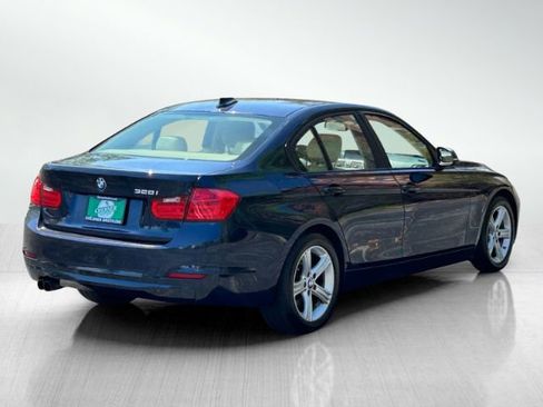 Used 2012 BMW 328i Sedan image 4