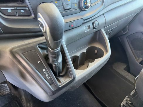 Used 2022 Ford Transit 350 XL AWD/4WD image 22