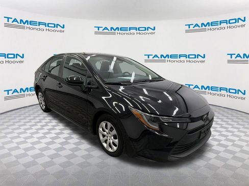 Used 2024 Toyota Corolla LE image 7