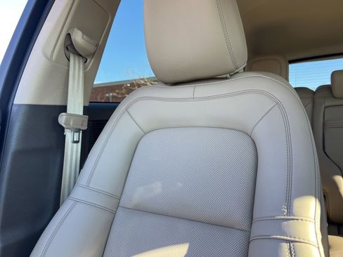 Used 2022 Lincoln Corsair FWD w/ Equipment Group 101A image 21