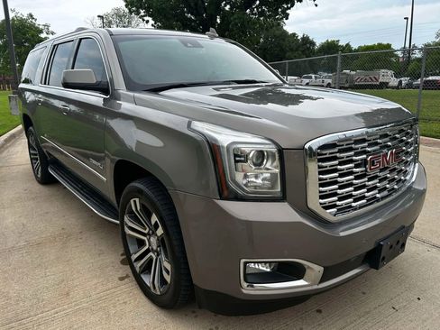 Used 2019 GMC Yukon XL Denali w/ Open Road Package image 4