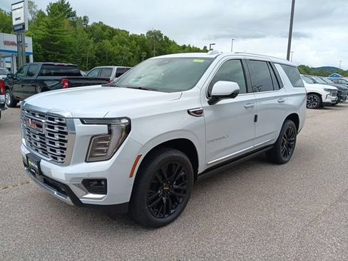 New 2026 GMC Yukon Denali w/ Sun & Power Step Package AWD/4WD image 3