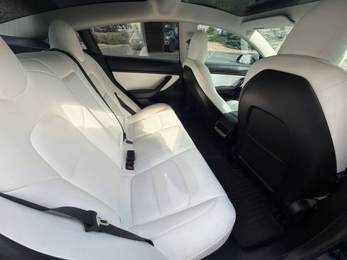 Used 2021 Tesla Model 3 Long Range AWD/4WD image 19