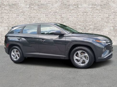 Used 2024 Hyundai Tucson SE FWD image 1