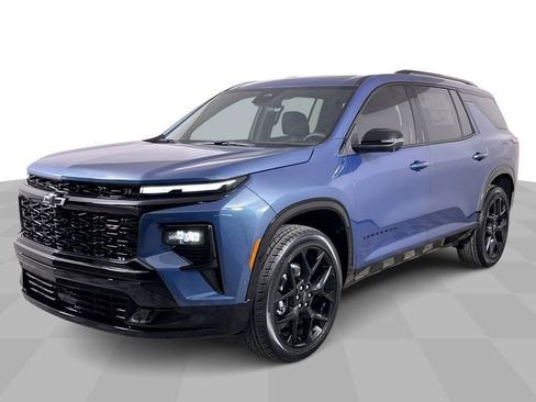New 2026 Chevrolet Traverse RS w/ LPO, Floor Liner Package image 1