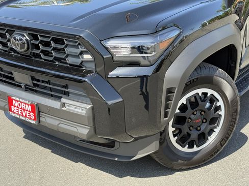 New 2026 Toyota 4Runner TRD Off-Road Premium AWD/4WD image 3