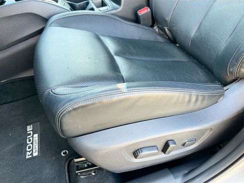 Used 2022 Nissan Rogue Sport SL AWD/4WD image 19