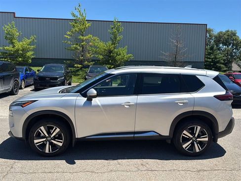 Used 2021 Nissan Rogue SL AWD/4WD image 5