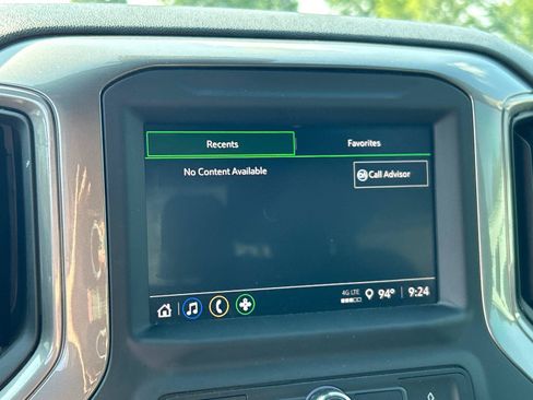 Used 2025 Chevrolet Silverado 1500 Custom w/ LPO, Dark Essentials Package AWD/4WD image 19