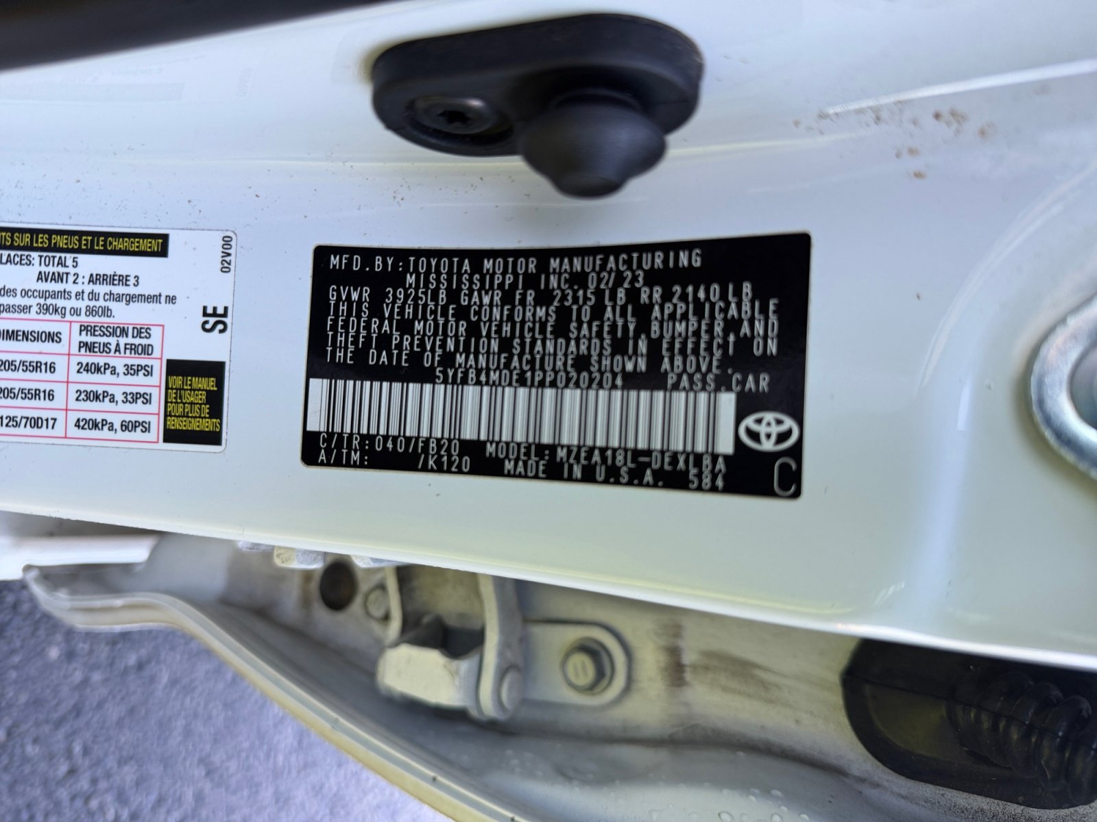 Used 2023 Toyota Corolla LE FWD image 39