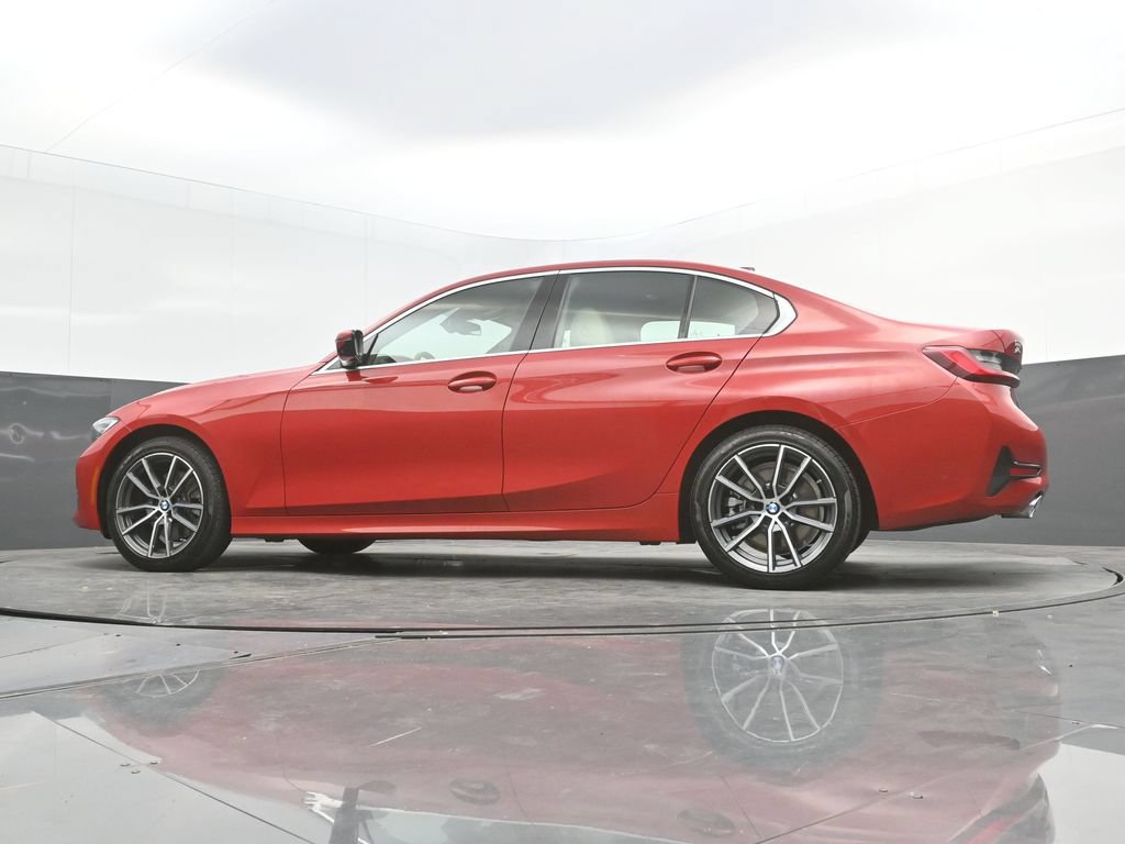Used 2020 BMW 330i xDrive Sedan w/ Premium Package AWD/4WD image 43