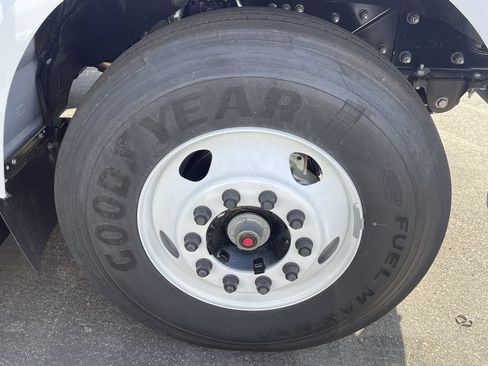 New 2026 Ford F650 2WD Regular Cab Super Duty image 10