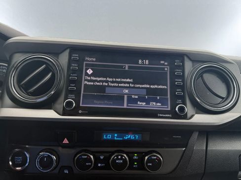 Used 2022 Toyota Tacoma TRD Sport w/ Technology Package AWD/4WD image 14