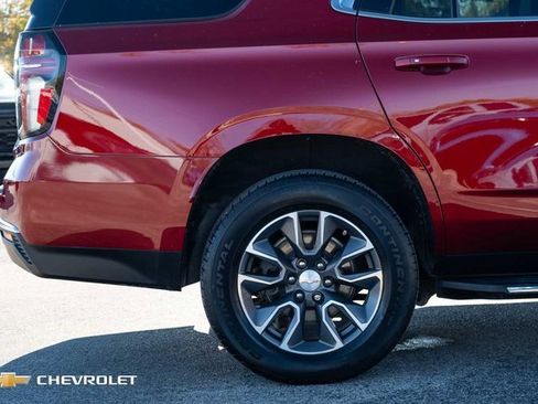 Used 2022 Chevrolet Tahoe LT w/ Luxury Package image 5