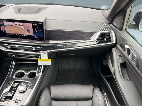 New 2027 BMW X7 xDrive40i w/ Executive Package AWD/4WD image 28