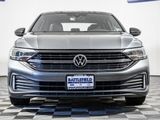 Used 2024 Volkswagen Jetta Sport image 2