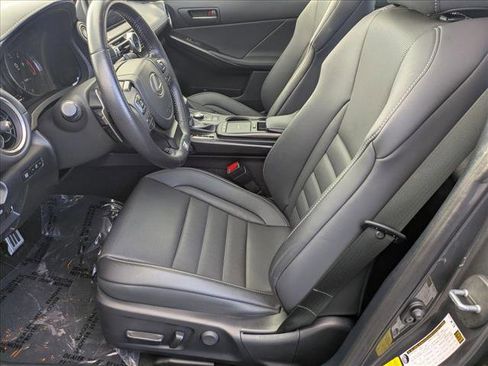 Used 2022 Lexus IS 350 F Sport image 17