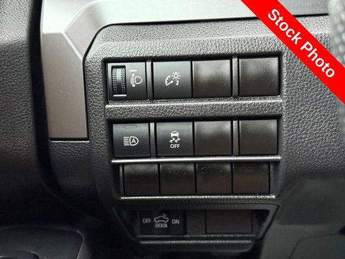 Used 2024 Toyota Tacoma SR5 AWD/4WD image 28