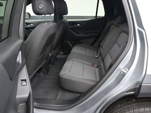 Used 2026 Chevrolet Equinox LT image 13