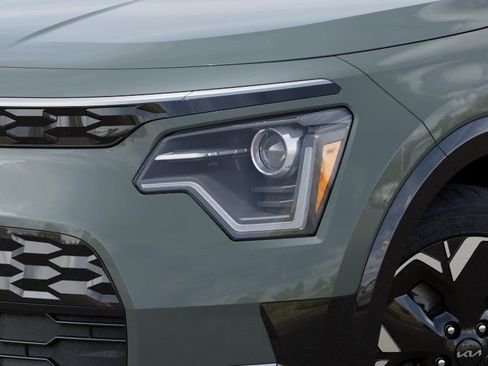 New 2026 Kia Niro Wind FWD image 10