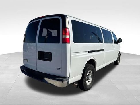 Used 2016 Chevrolet Express 3500 LT w/ LT Preferred Equipment Group image 30