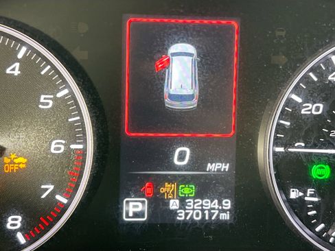 Used 2023 Subaru Ascent Limited w/ Technology Package image 12