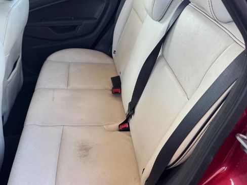 Used 2012 Ford Fiesta SEL image 17